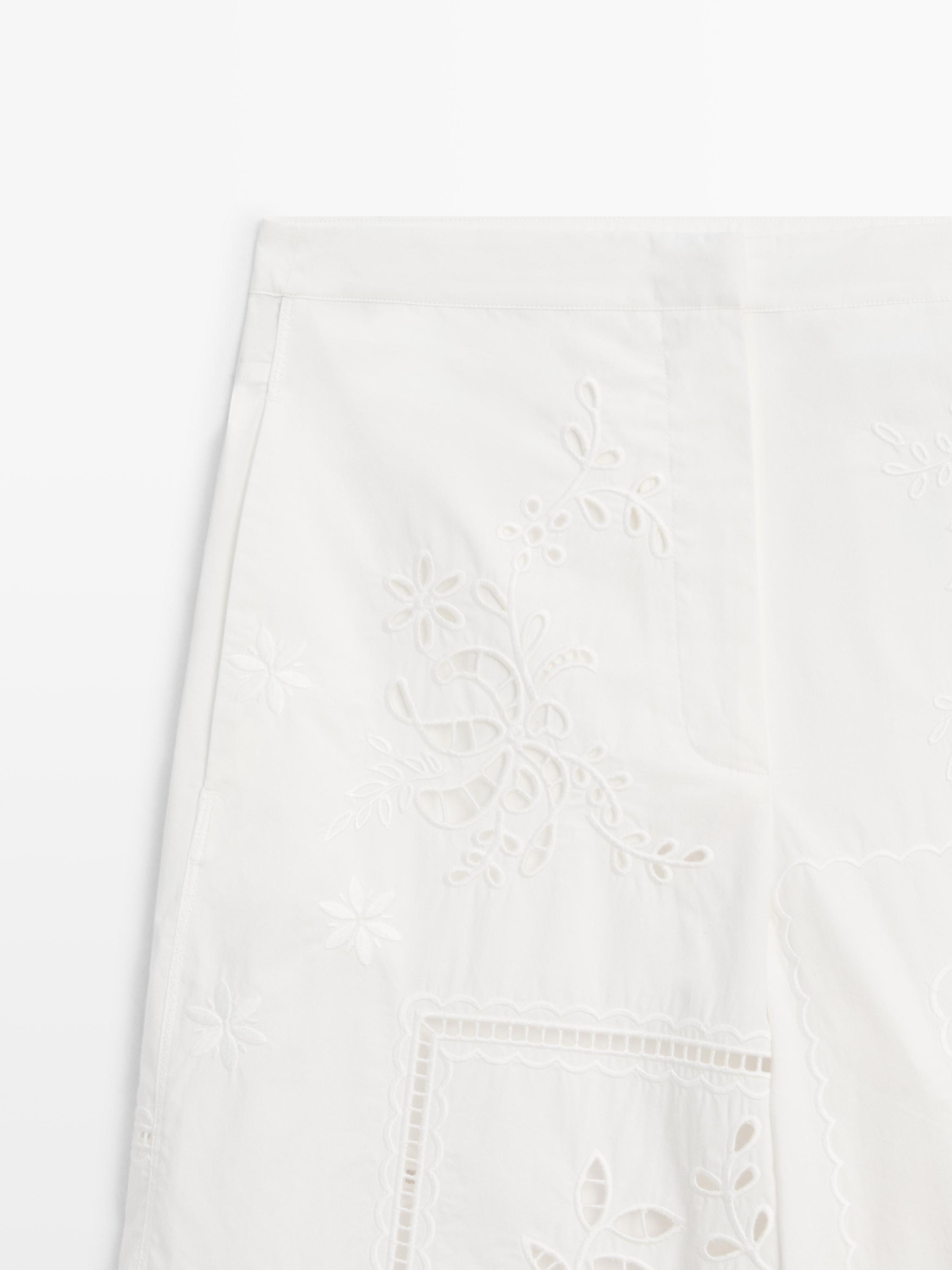 Pantalon patchwork broderies